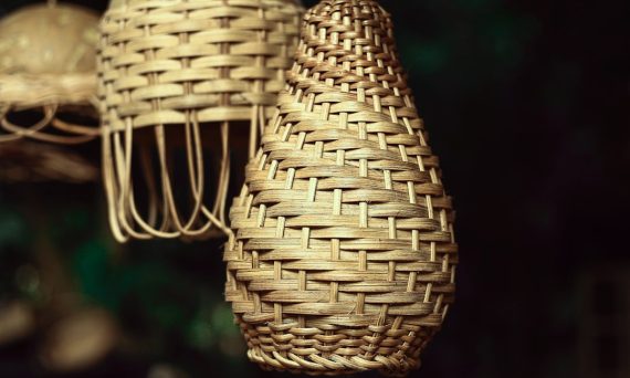 Photo woven raffia lamp